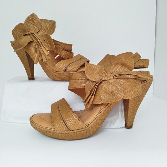 Born Crown Shoes - Born Crown Brown Snakeskin Leather Huge Flower Open Toe Sling Back Sandals Sz7